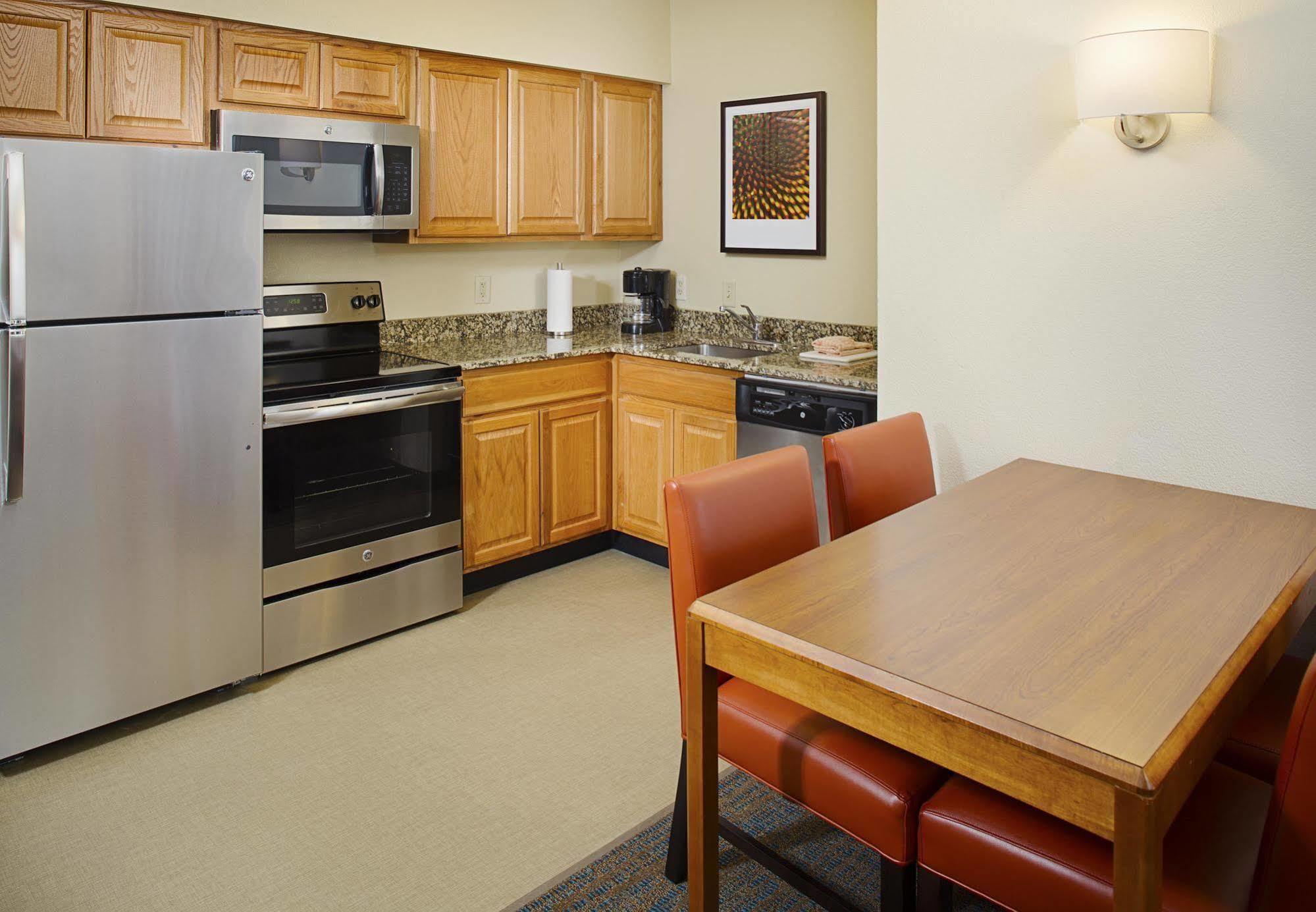 Residence Inn Dallas Park Central Ngoại thất bức ảnh